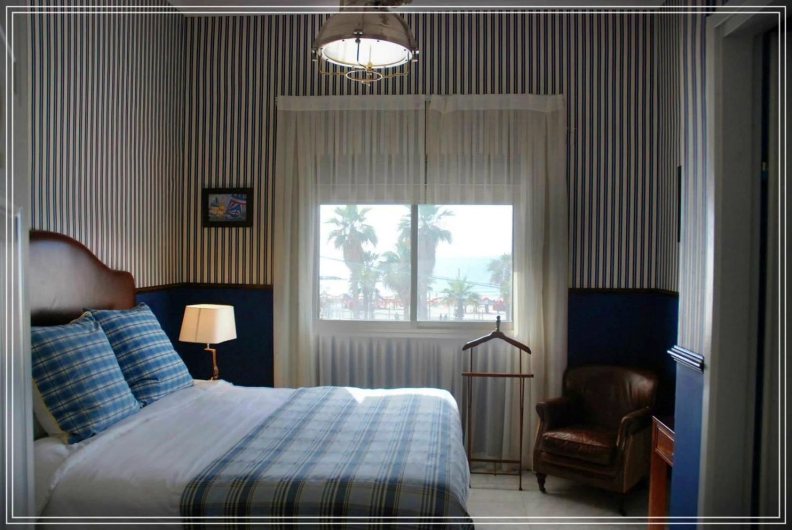 Bugrashov Beach 88 Hotel And Spa 텔아비브 외부 사진